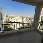 3-Bedroom Cfc Walking To Mall