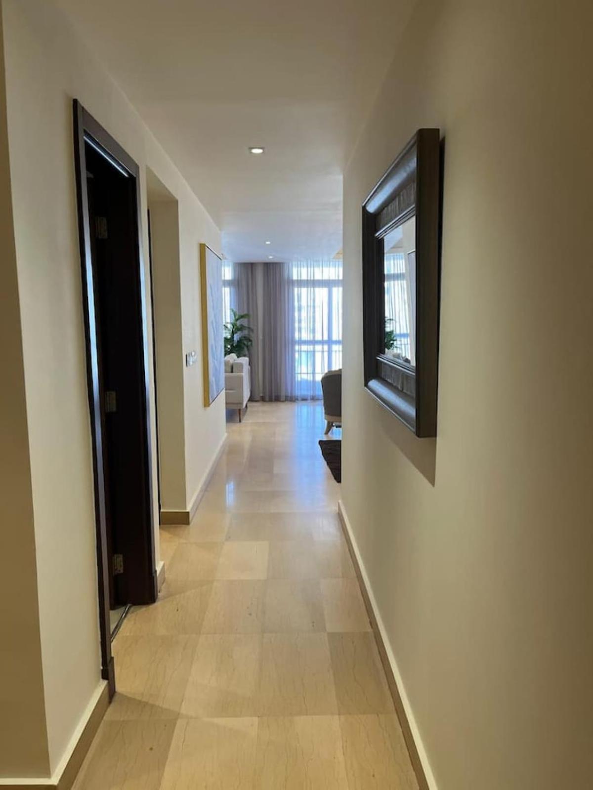 3-bedroom Cfc Walking To Mall * Cairo