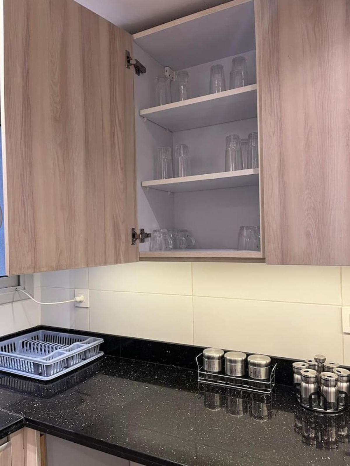 3-bedroom Cfc Walking To Mall