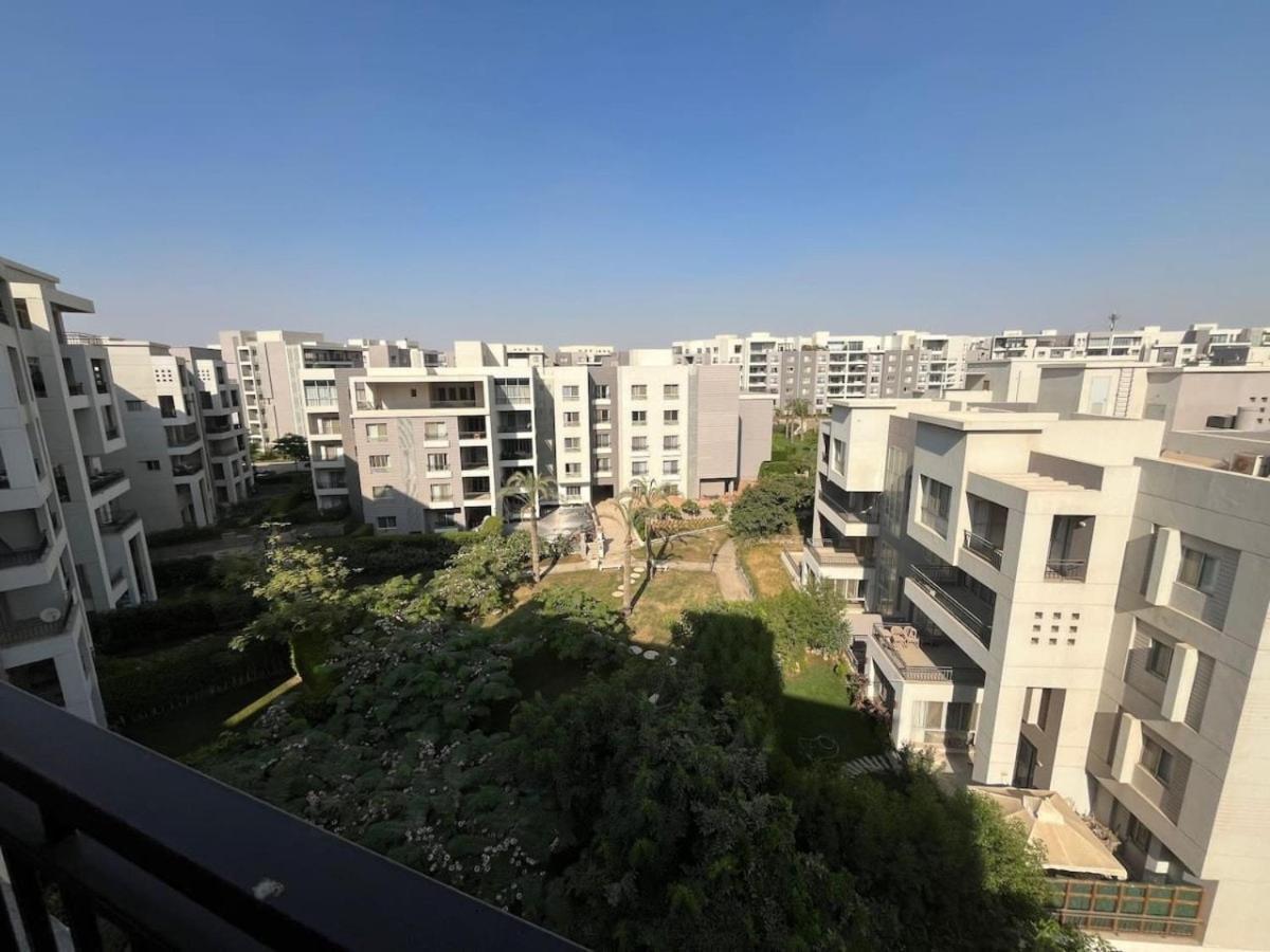 3-bedroom Cfc Walking To Mall